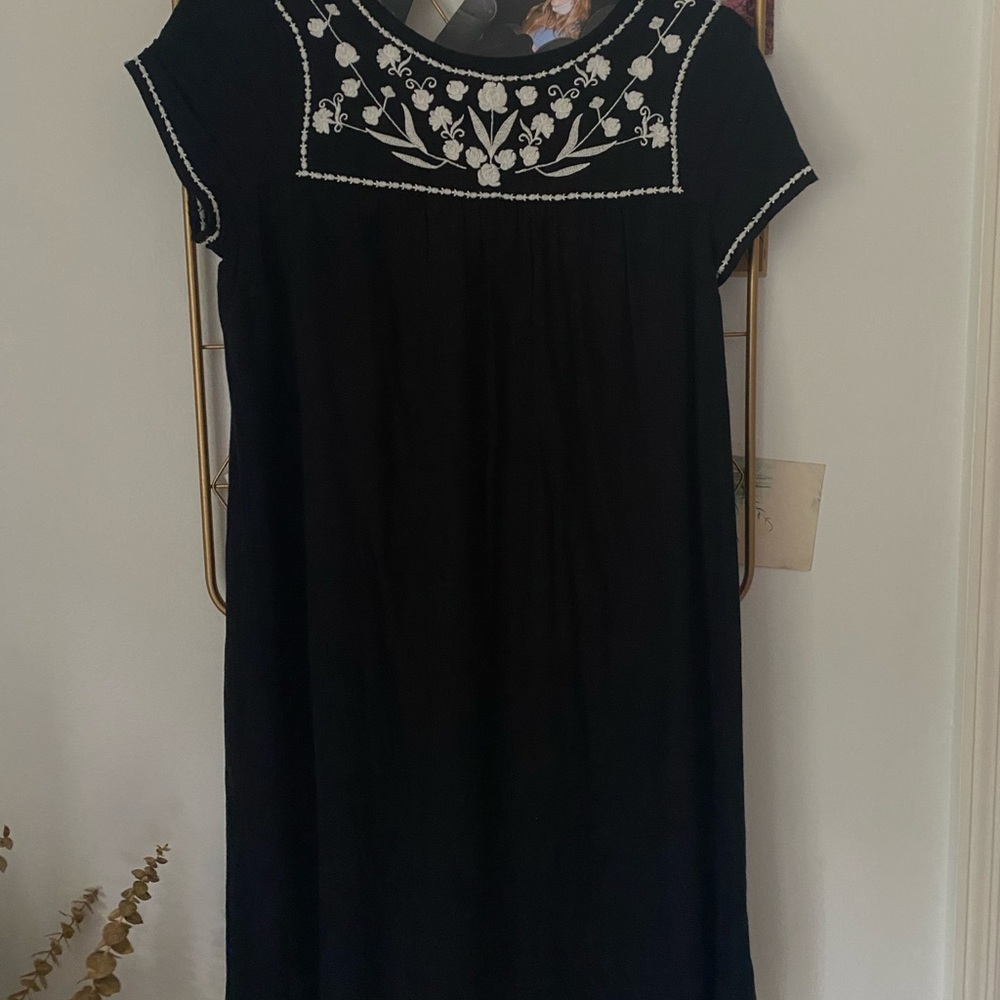Old Navy black dress